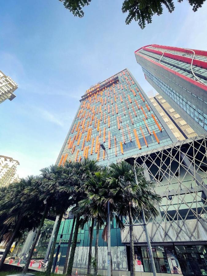 Q Damansara By Trillionz Hotel Petaling Jaya Exterior photo