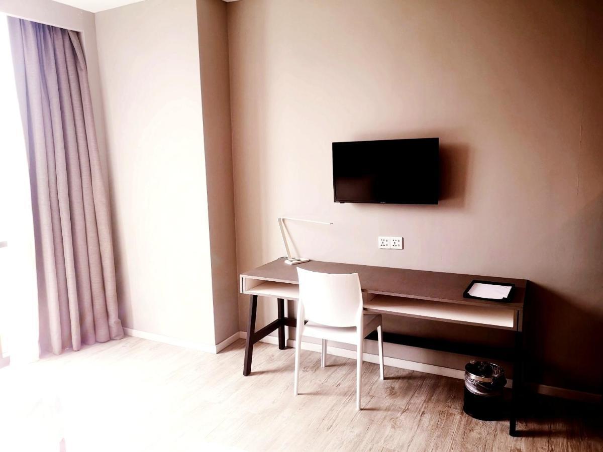 Q Damansara By Trillionz Hotel Petaling Jaya Exterior photo
